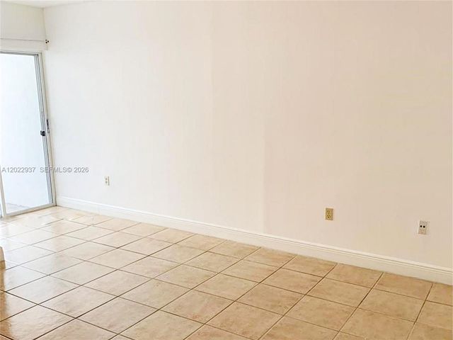 15355 SW 76th Ter 106, Miami, FL 33193