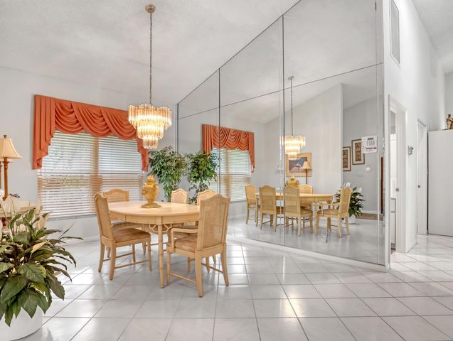 712 Golf Court, Delray Beach, FL 33445