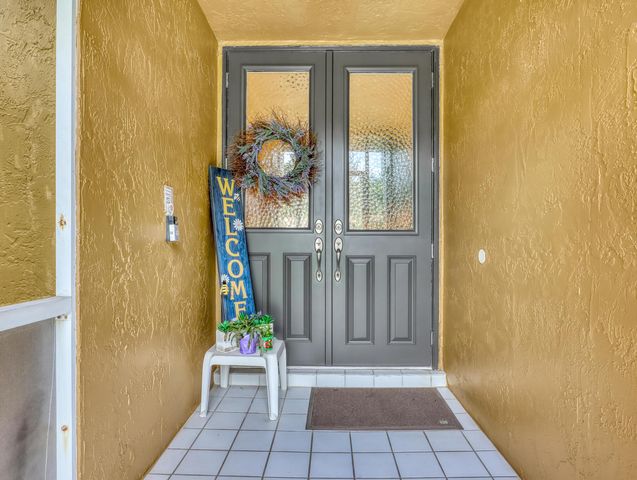712 Golf Court, Delray Beach, FL 33445