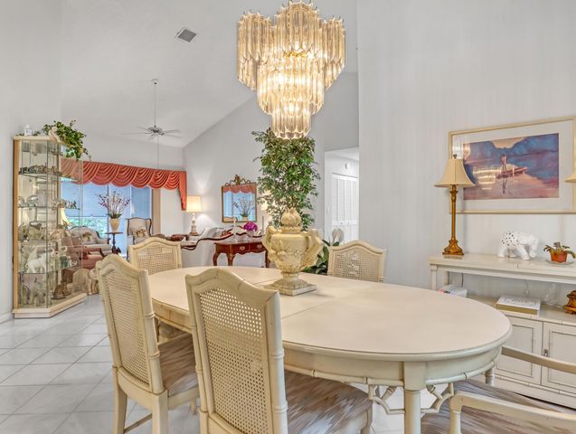 712 Golf Court, Delray Beach, FL 33445