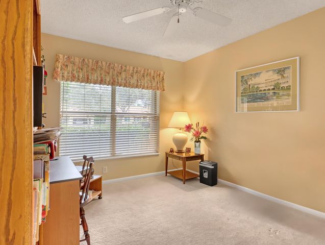 712 Golf Court, Delray Beach, FL 33445