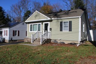 20 Westchester Drive, Bristol, CT 06010