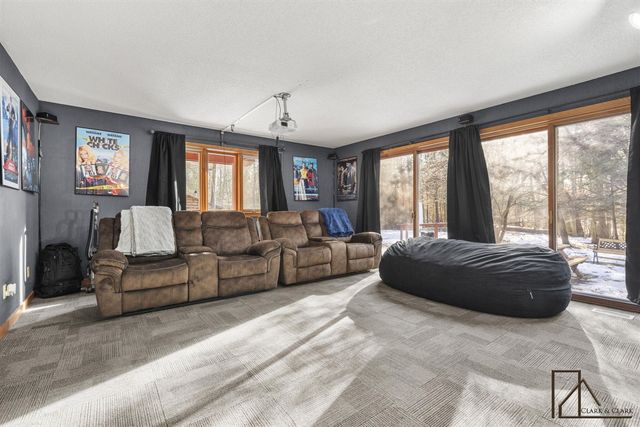 3920 Braeburn Drive, Norton Shores, MI 49441