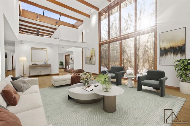 3920 Braeburn Drive, Norton Shores, MI 49441