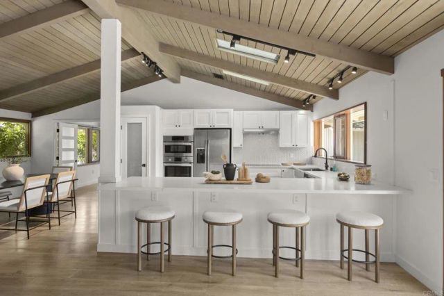 375 Via Del Norte, La Jolla, CA 92037