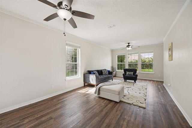 225 Pebblebrook Lane, Glenn Heights, TX 75154