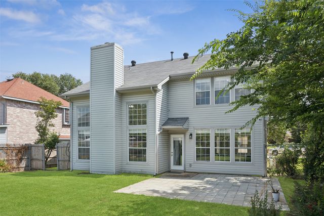 225 Pebblebrook Lane, Glenn Heights, TX 75154