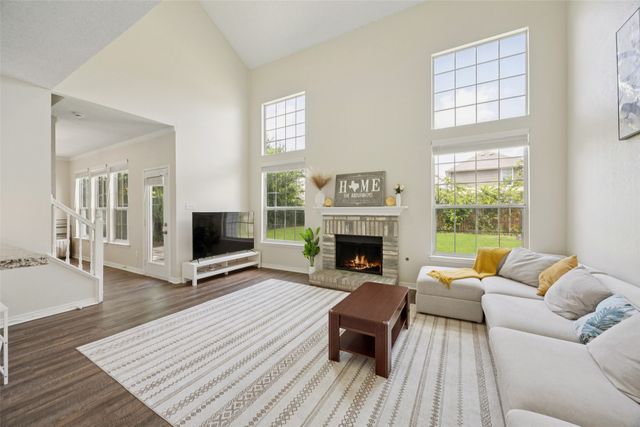 225 Pebblebrook Lane, Glenn Heights, TX 75154