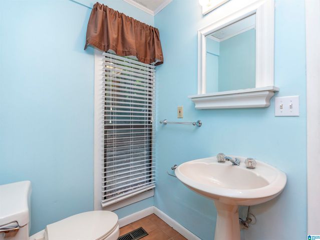 732 11TH STREET, Pleasant Grove, AL 35127