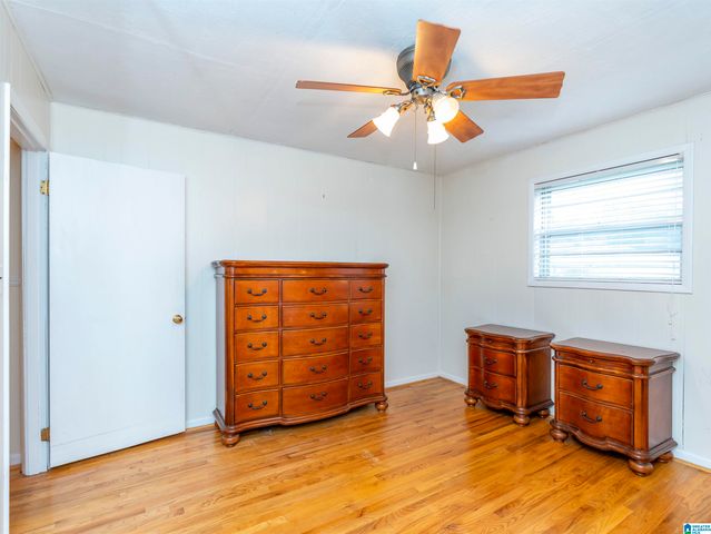 732 11TH STREET, Pleasant Grove, AL 35127