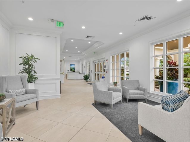 1001 Arbor Lake DR 904, Naples, FL 34110