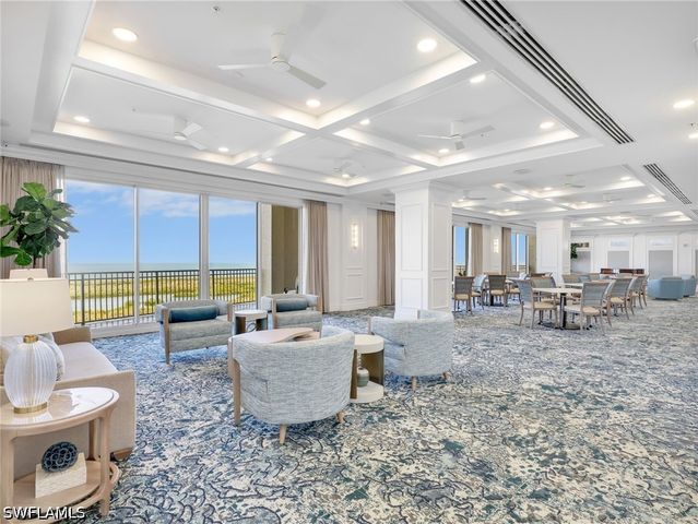 1001 Arbor Lake DR 904, Naples, FL 34110
