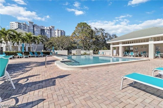 1001 Arbor Lake DR 904, Naples, FL 34110