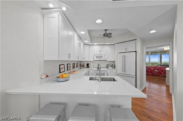1001 Arbor Lake DR 904, Naples, FL 34110