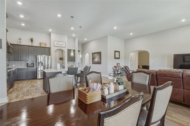 107 Willow Oak Drive, Krugerville, TX 76227