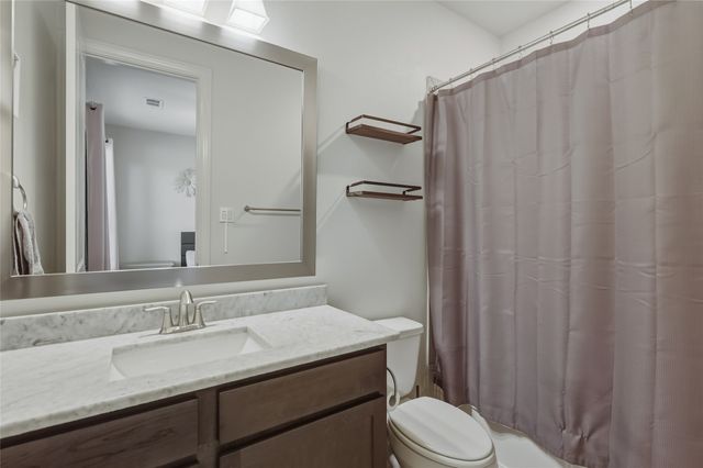 107 Willow Oak Drive, Krugerville, TX 76227