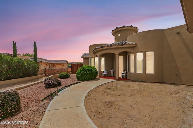 810 Banna Court, Las Cruces, NM 88005