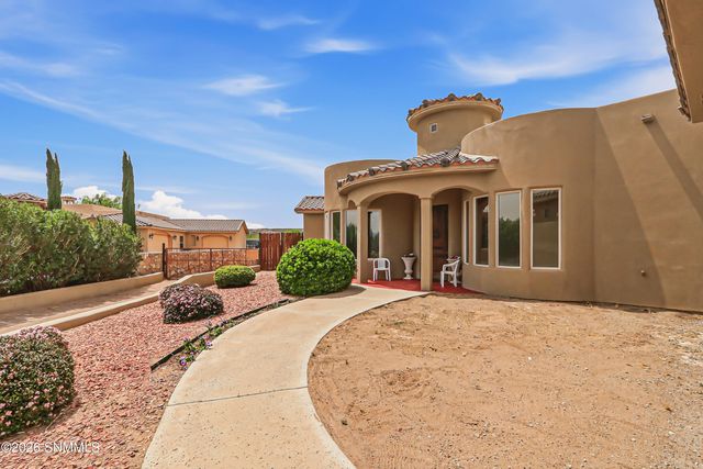 810 Banna Court, Las Cruces, NM 88005