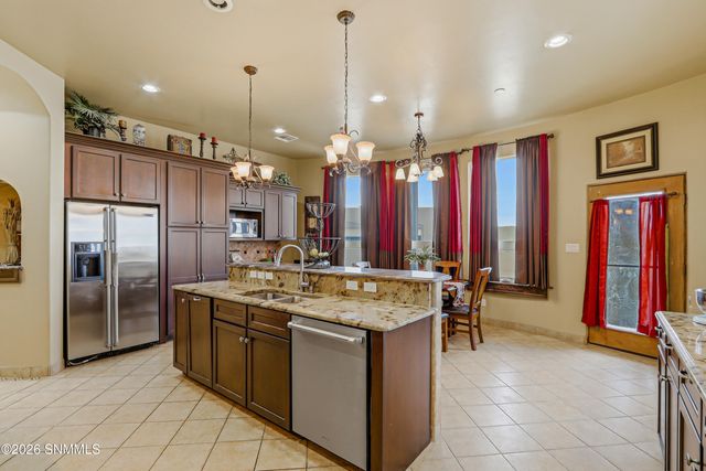 810 Banna Court, Las Cruces, NM 88005