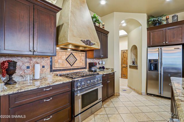 810 Banna Court, Las Cruces, NM 88005