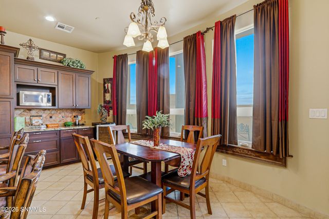 810 Banna Court, Las Cruces, NM 88005
