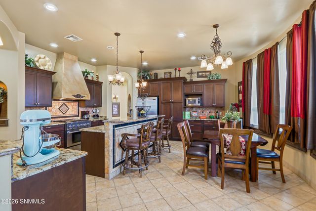 810 Banna Court, Las Cruces, NM 88005