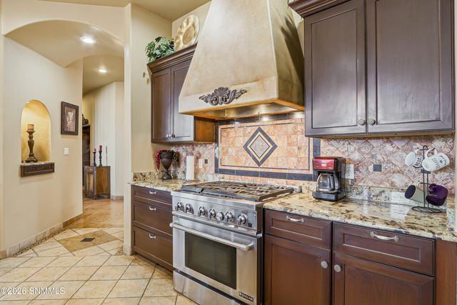 810 Banna Court, Las Cruces, NM 88005