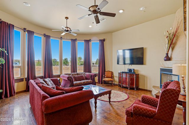 810 Banna Court, Las Cruces, NM 88005