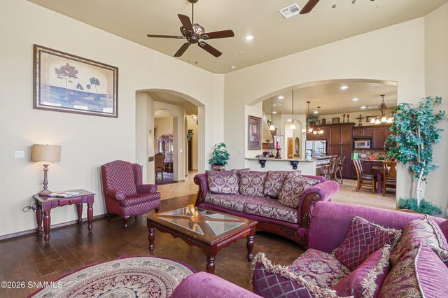 810 Banna Court, Las Cruces, NM 88005
