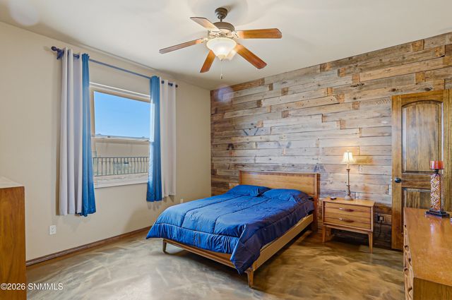 810 Banna Court, Las Cruces, NM 88005