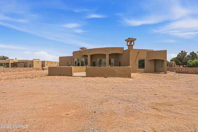810 Banna Court, Las Cruces, NM 88005