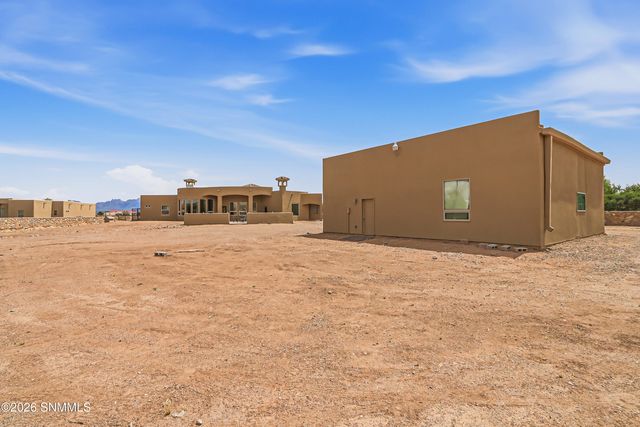 810 Banna Court, Las Cruces, NM 88005