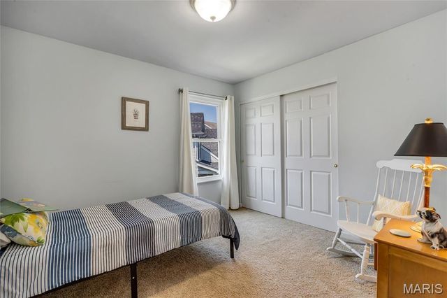 11 Towergate Court, Lake St Louis, MO 63367