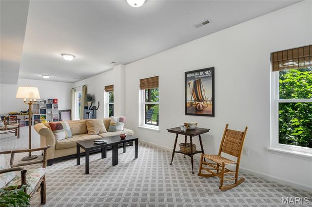 11 Towergate Court, Lake St Louis, MO 63367