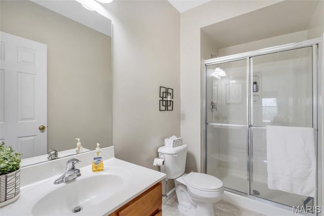 11 Towergate Court, Lake St Louis, MO 63367