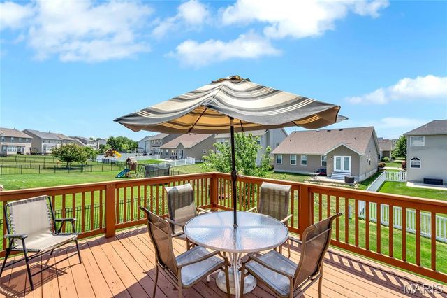 11 Towergate Court, Lake St Louis, MO 63367