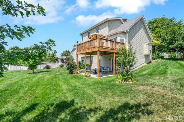 11 Towergate Court, Lake St Louis, MO 63367