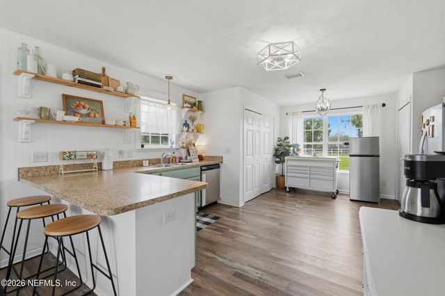 8449 STATE ROAD 100, Melrose, FL 32666