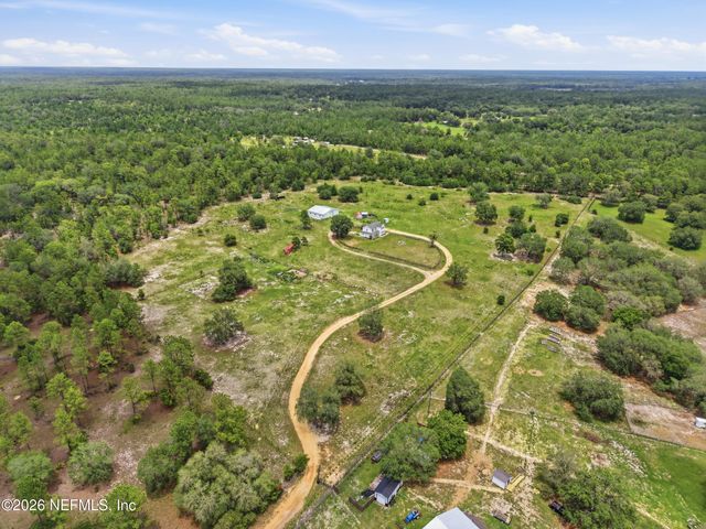 8449 STATE ROAD 100, Melrose, FL 32666