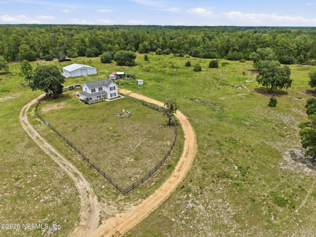 8449 STATE ROAD 100, Melrose, FL 32666