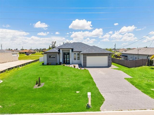 212 Kismet PKWY W, Cape Coral, FL 33993
