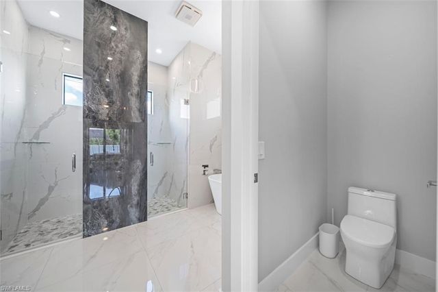 212 Kismet PKWY W, Cape Coral, FL 33993
