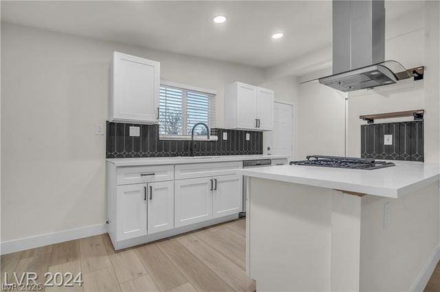 1660 Capistrano Avenue, Las Vegas, NV 89169