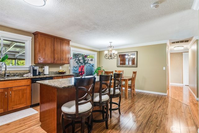 1024 21st Street NW, Puyallup, WA 98371