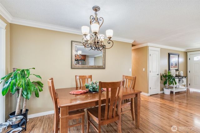 1024 21st Street NW, Puyallup, WA 98371