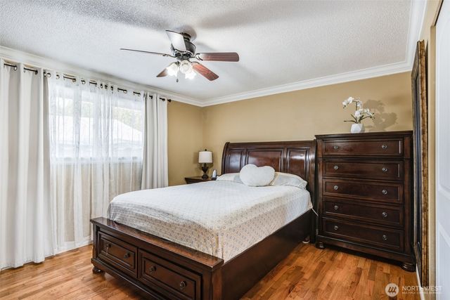 1024 21st Street NW, Puyallup, WA 98371