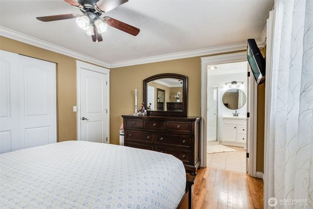 1024 21st Street NW, Puyallup, WA 98371