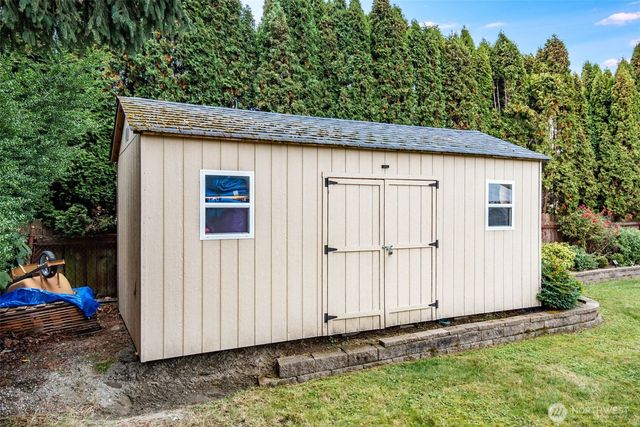 1024 21st Street NW, Puyallup, WA 98371