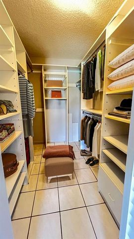 2349 N 37th Ave, Hollywood, FL 33021