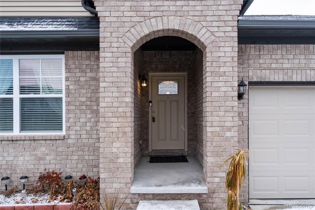 13704 Chester Court, Van Buren Charter Township, MI 48111